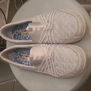 Sketchers light gray, size 10